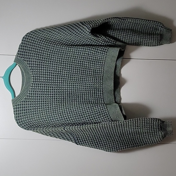 Hollister sweater - Picture 1 of 4